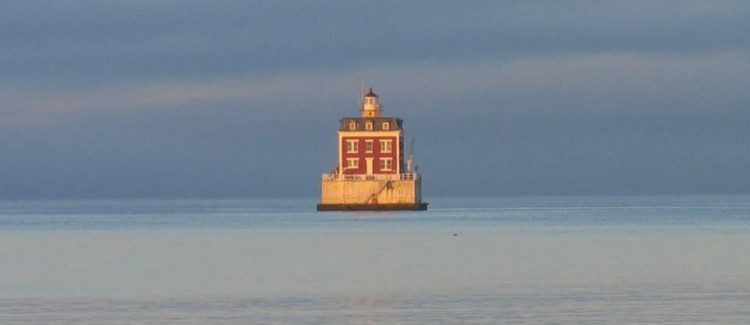 Ledge light